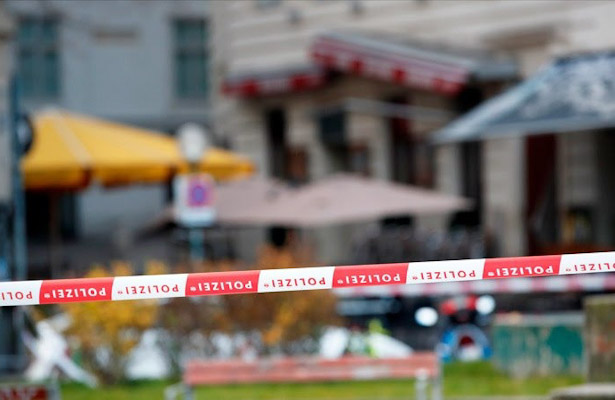 При теракте в Вене погибли четыре человека, 17 ранены