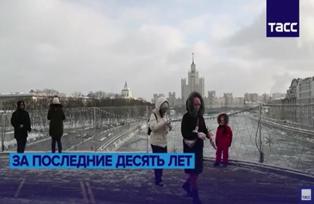 Зима недаром злится: морозы в России, метель в Европе