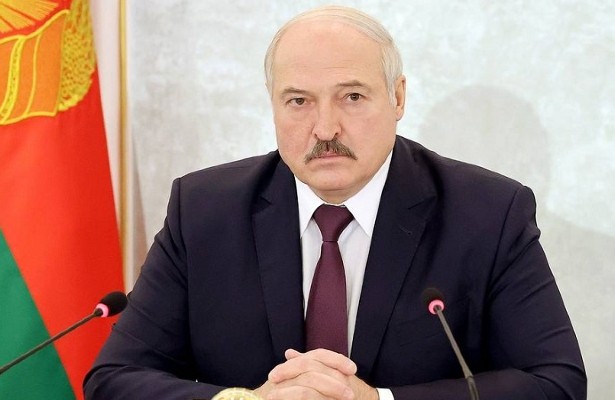 Лукашенко заявил, что в случае агрессии Белоруссия превратится в единую военную базу с РФ