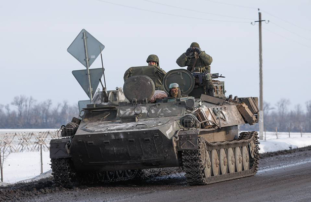 Военные РФ уничтожили дамбу, которая перекрывала Северо-Крымский канал