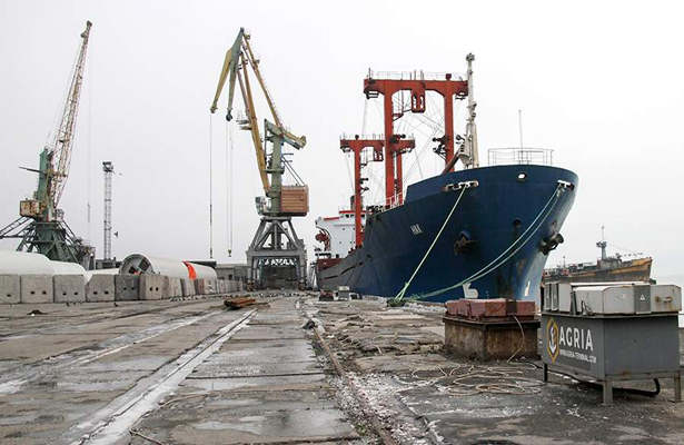 В Москве заявили о готовности пропустить корабли с зерном из портов Украины