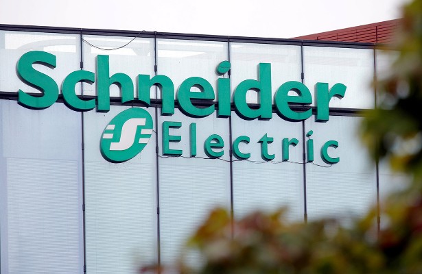 Schneider Electric подписала соглашение о продаже активов в РФ местному менеджменту