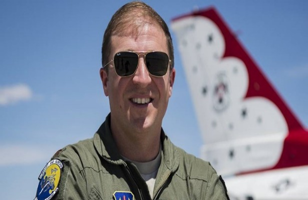 Сексуальные домогательства командира эскадрильи ВВС США