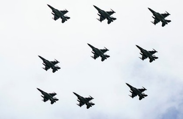В США назвали условие поставок Украине истребителей F-16