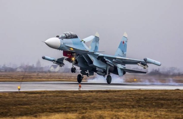 В Белоруссии заявили о прибывающей из России авиации