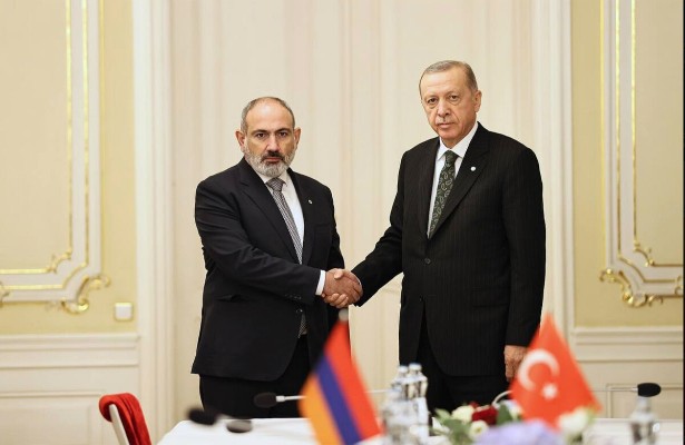 В Праге началась встреча Эрдогана и Пашиняна