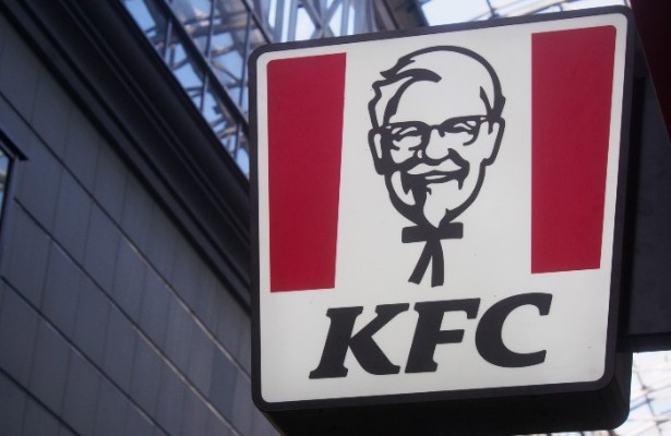 Российская дочка владельца сети ресторанов KFC сменила название на «Юнирест»