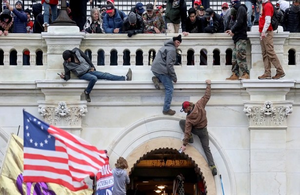 Гнев коллег Трампа от его действий