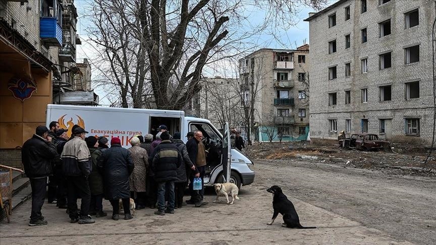 В Донецкой области Украины продолжается эвакуация мирного населения