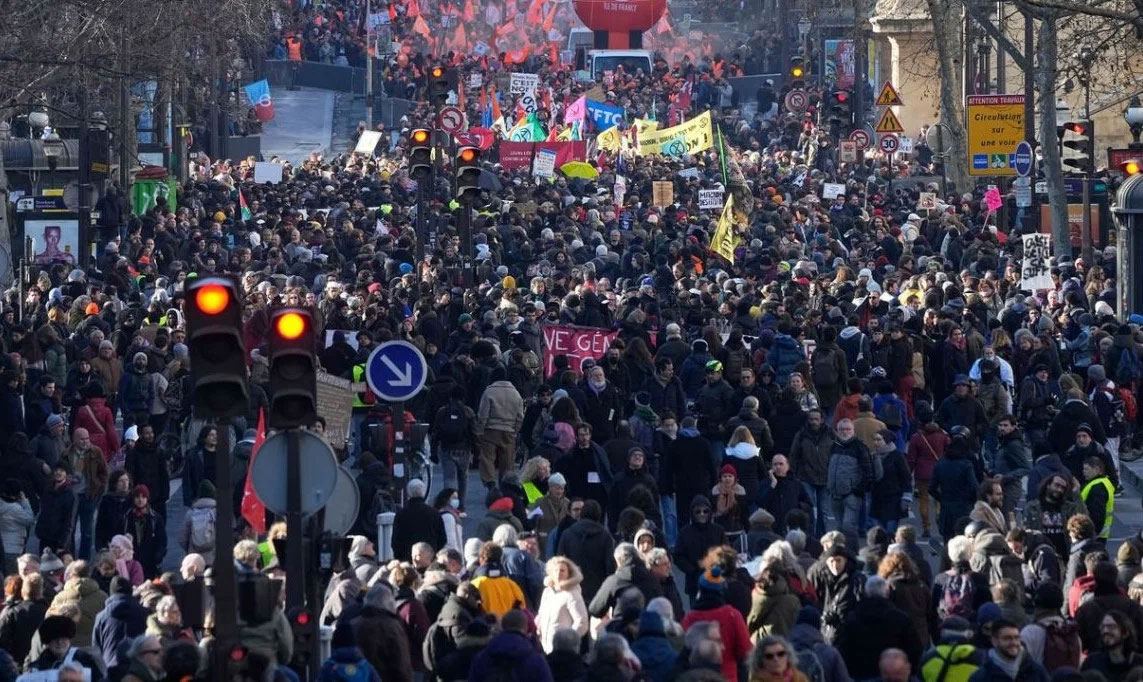 Во Франции пройдет одиннадцатый день манифестаций против пенсионной реформы