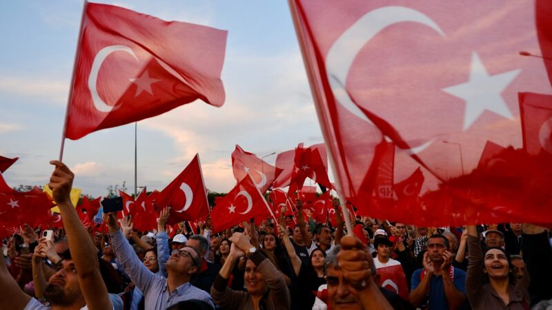 Выборы в Турции: исход второго тура остается непредсказуемым