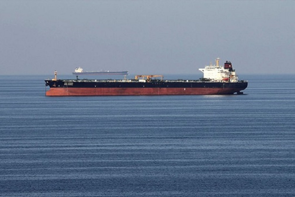 КСИР предостерегает от разгрузки иранской нефти с захваченного танкера