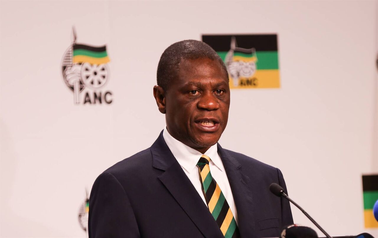 Cаммит БРИКС сосредоточен на снижении зависимости от доллара, заявил вице-президент ЮАР