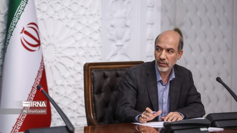 Министр энергетики Ирана: в ближайшие 6 месяцев начнется обмен электроэнергией между Ираном, Россией и Азербайджаном