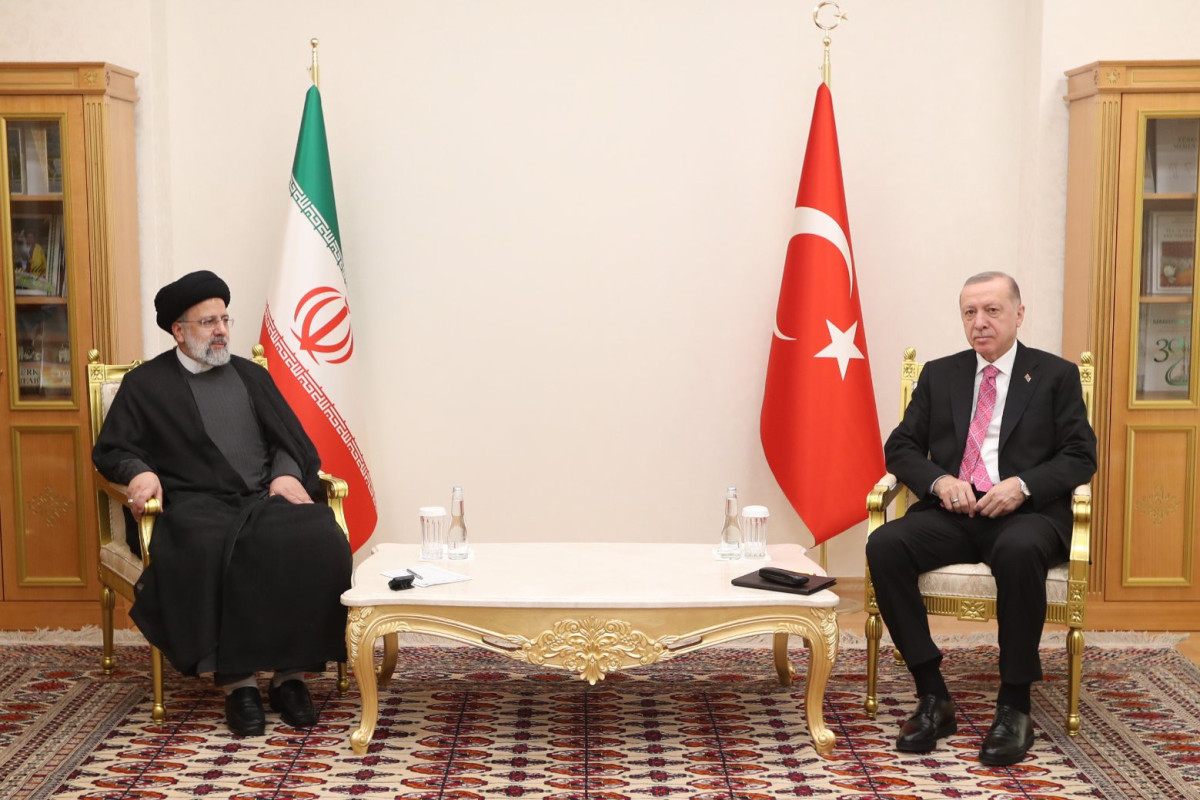 Эрдоган заявил о работе с Ираном над установлением постоянного прекращения огня в Газе