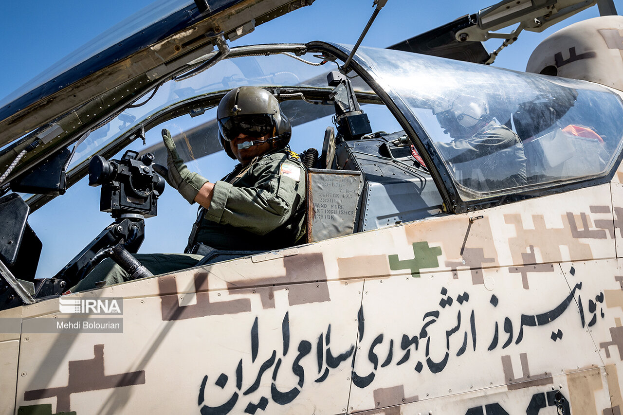 Иран имеет самый мощный вертолетный флот в Западной Азии: иранский военный