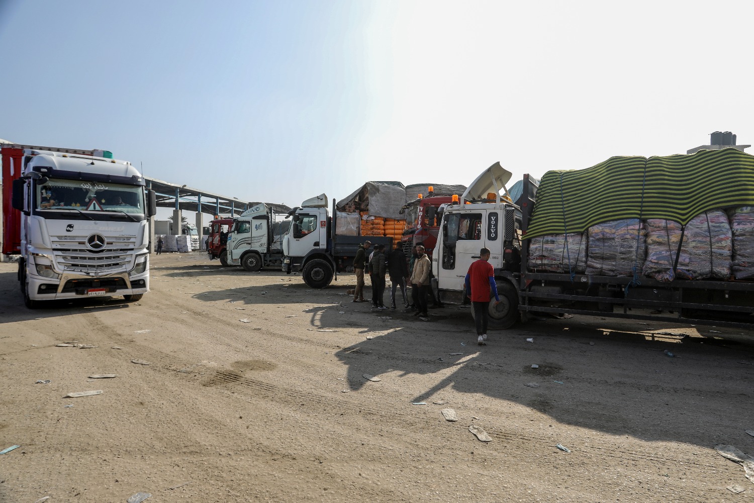 На КПП Керем-Шалом проходит демонстрация против доставки гуманитарных грузов в Газу
