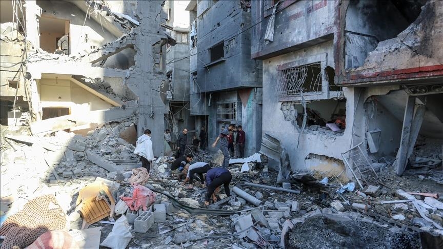 Израиль нанес авиаудары по городу Рафах в Газе: 12 погибших