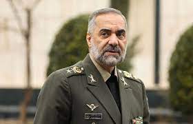 Министр обороны Ирана: Ракетные комплексы «Арман» и «Азарахш» уничтожают цели в кратчайшие сроки
