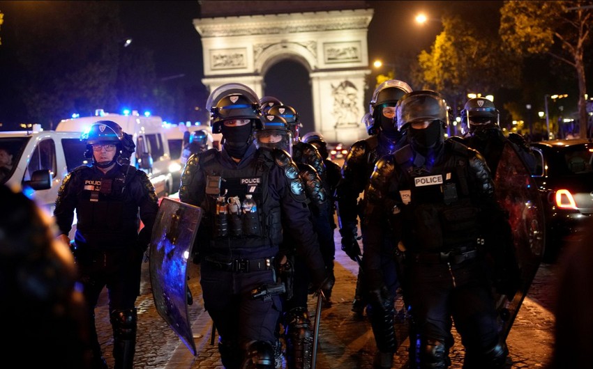В Париже задержаны свыше 60 участников акции протеста