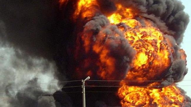 СМИ: на нефтеперерабатывающем заводе в Иране произошел пожар